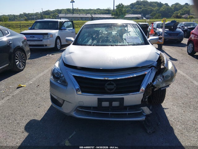 2015 Nissan Altima 2.5 S მანქანა იყიდება აუქციონზე, vin: 1N4AL3AP8FN363575, აუქციონის ნომერი: 44995707