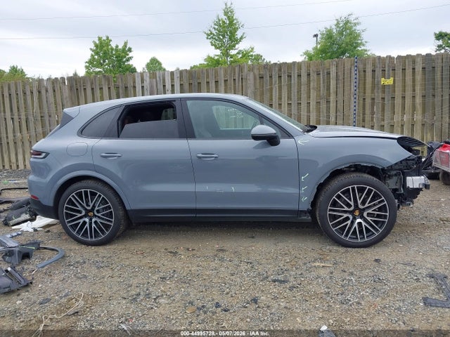 WP1AA2AY9RDA11584 Porsche Cayenne