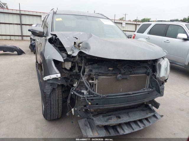 Aukcja sprzedaży 2015 Nissan Rogue Sv, vin: 5N1AT2ML0FC899540, numer aukcji: 44995777