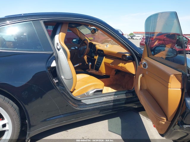 44995784 :رقم المزاد ، WP0AB299X8S732292 vin ، 2008 Porsche 911 Carrera 4s مزاد بيع