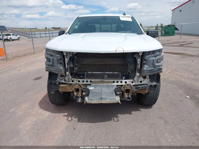 3GCUYEET2MG398470 Chevrolet Silverado 1500 4wd Short Bed Rst