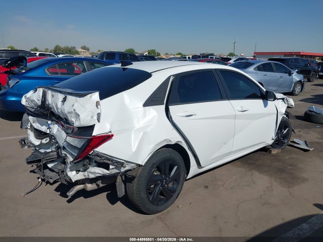 Auction sale of the 2021 Hyundai Elantra Sel, vin: 5NPLM4AG7MH048351, lot number: 44995801