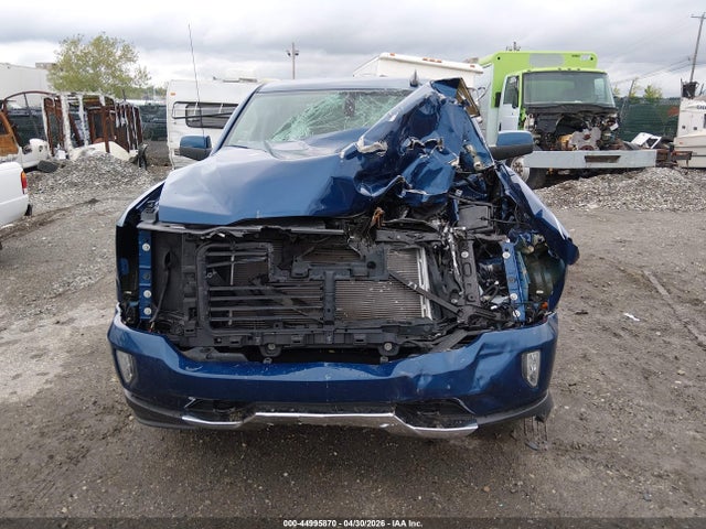 Продажа на аукционе авто 2017 Chevrolet Silverado 1500 2lt, vin: 1GCVKREC7HZ151951, номер лота: 44995870