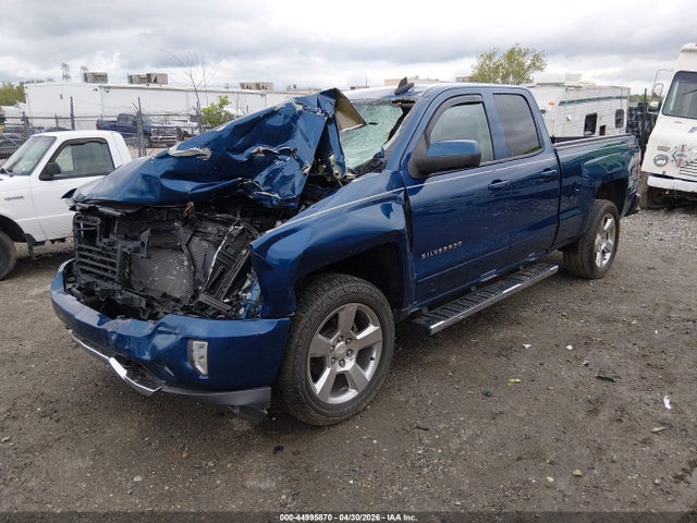 Продажа на аукционе авто 2017 Chevrolet Silverado 1500 2lt, vin: 1GCVKREC7HZ151951, номер лота: 44995870
