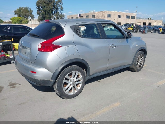 44995881 :رقم المزاد ، JN8AF5MR4BT020461 vin ، 2011 Nissan Juke S مزاد بيع