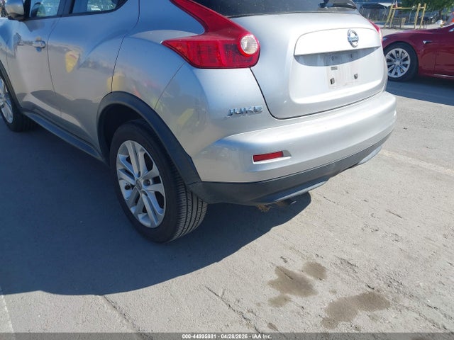 44995881 :رقم المزاد ، JN8AF5MR4BT020461 vin ، 2011 Nissan Juke S مزاد بيع