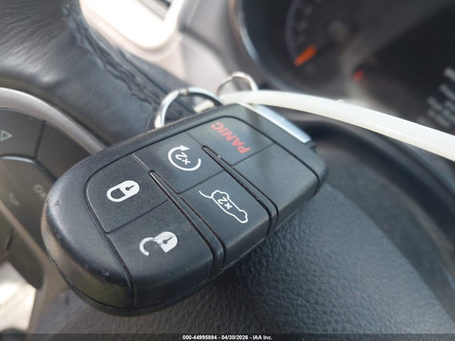 Продажа на аукционе авто 2018 Jeep Grand Cherokee Altitude 4x4, vin: 1C4RJFAG7JC396270, номер лота: 44995894