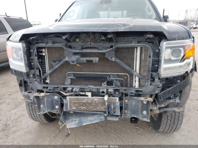 44995895 :رقم المزاد ، 1GT120E8XFF634449 vin ، 2015 Gmc Sierra 2500hd Denali مزاد بيع