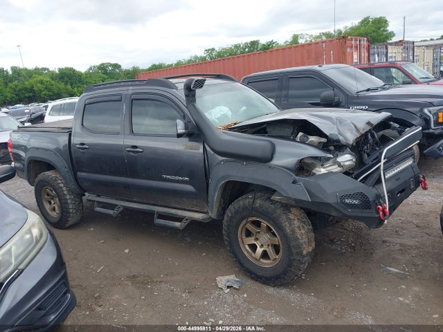 5TFCZ5AN8GX008956 Toyota Tacoma Trd Off Road