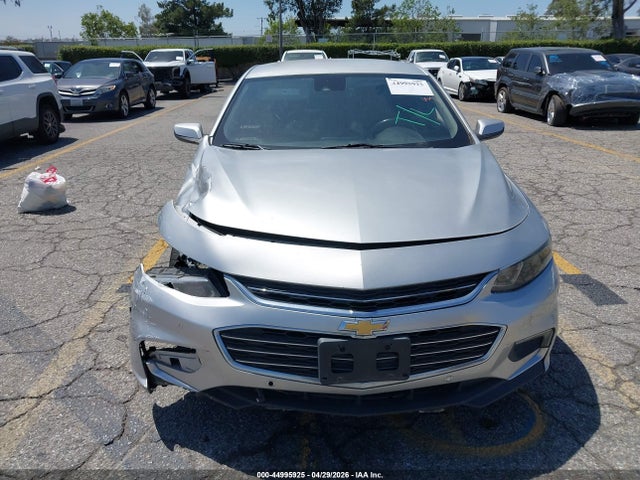 1G1ZE5STXHF122525 Chevrolet MALIBU 1LT