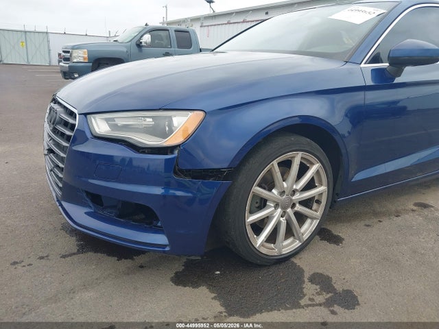 44995952 :رقم المزاد ، WAUEFGFF6F1020312 vin ، 2015 Audi A3 2.0t Premium مزاد بيع