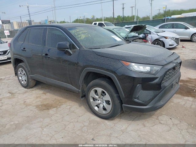 Toyota RAV4 LE 2022 2T3H1RFV6NW229924 Image 1