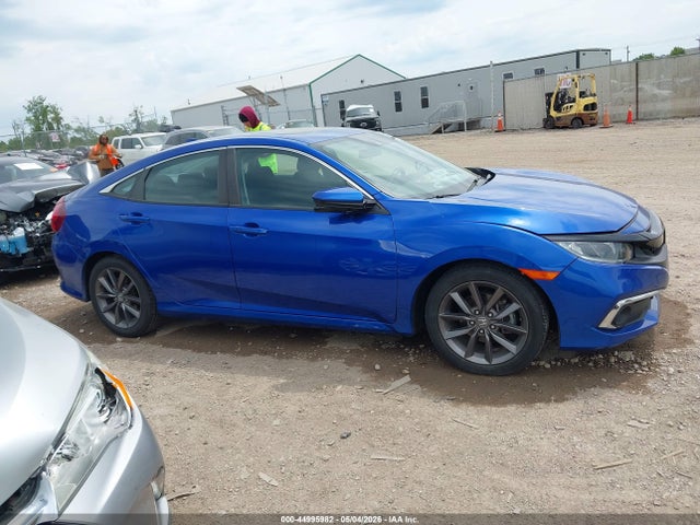 Продажа на аукционе авто 2021 Honda Civic Ex, vin: 19XFC1F37ME009378, номер лота: 44995982