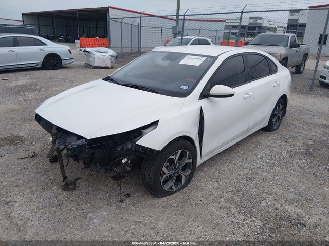 Продажа на аукционе авто 2021 Kia Forte Lxs, vin: 3KPF24AD7ME343656, номер лота: 44995991