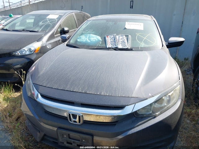 Продажа на аукционе авто 2017 Honda Civic Ex, vin: 2HGFC2F70HH560286, номер лота: 44995994