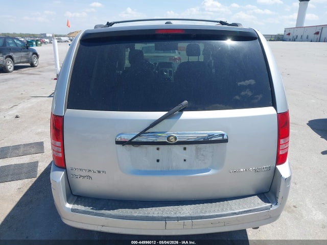 2010 Chrysler Town & Country Touring მანქანა იყიდება აუქციონზე, vin: 2A4RR5D18AR126539, აუქციონის ნომერი: 44996012