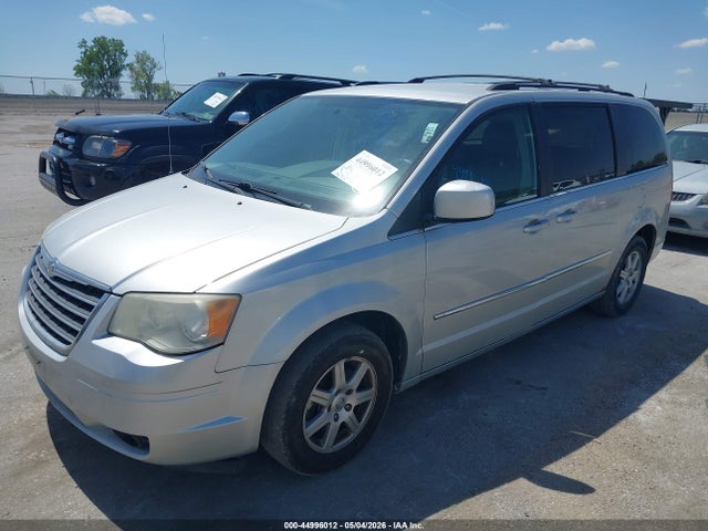 2010 Chrysler Town & Country Touring მანქანა იყიდება აუქციონზე, vin: 2A4RR5D18AR126539, აუქციონის ნომერი: 44996012
