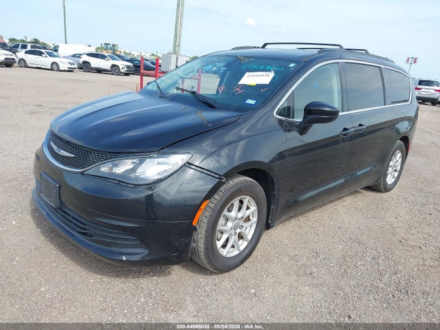 Продаж на аукціоні авто 2020 Chrysler Voyager Lxi, vin: 2C4RC1DG6LR151656, номер лоту: 44996036
