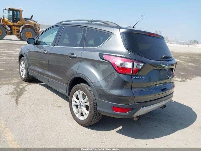 Ford ESCAPE SE 2018 1FMCU9GD6JUA99654 Image 3