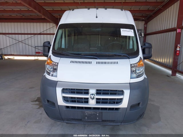 44996054 :رقم المزاد ، 3C6TRVCG5FE518928 vin ، 2015 Ram Promaster 2500 High Roof مزاد بيع
