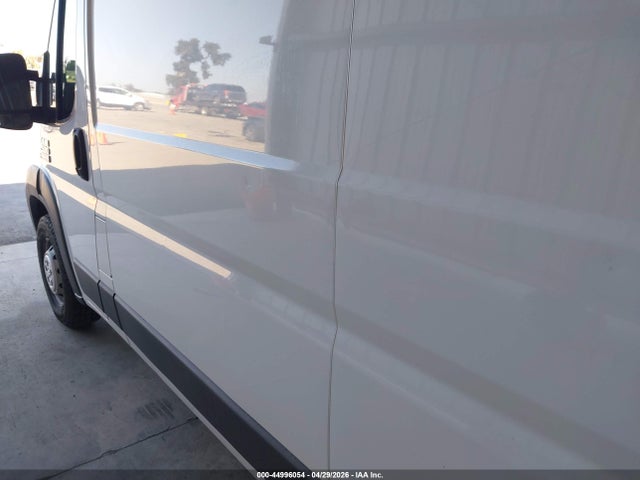 44996054 :رقم المزاد ، 3C6TRVCG5FE518928 vin ، 2015 Ram Promaster 2500 High Roof مزاد بيع