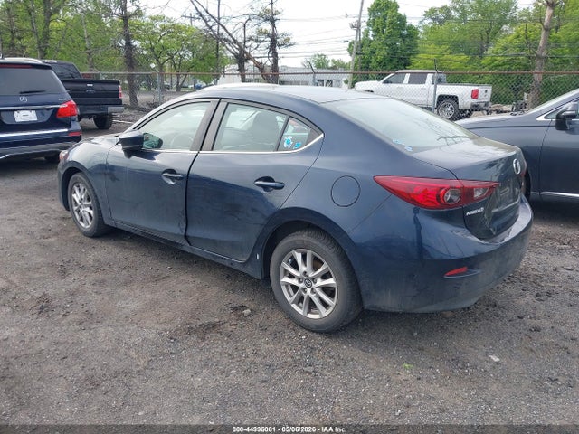 Продаж на аукціоні авто 2018 Mazda Mazda3 Sport, vin: 3MZBN1U75JM223606, номер лоту: 44996061