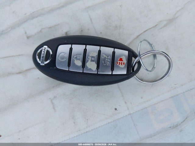 2018 Nissan Rogue Sv მანქანა იყიდება აუქციონზე, vin: KNMAT2MT2JP525615, აუქციონის ნომერი: 44996078