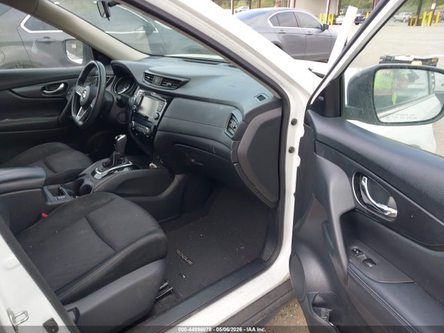 2018 Nissan Rogue Sv მანქანა იყიდება აუქციონზე, vin: KNMAT2MT2JP525615, აუქციონის ნომერი: 44996078