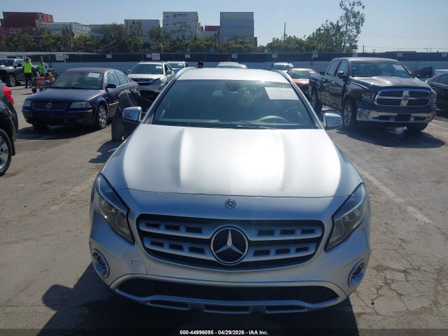 WDCTG4GB2KU009344 Mercedes-Benz Gla 250 4matic
