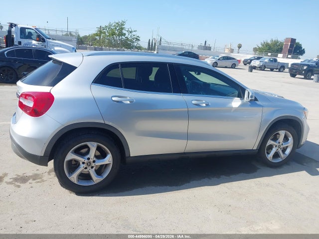 WDCTG4GB2KU009344 Mercedes-Benz Gla 250 4matic
