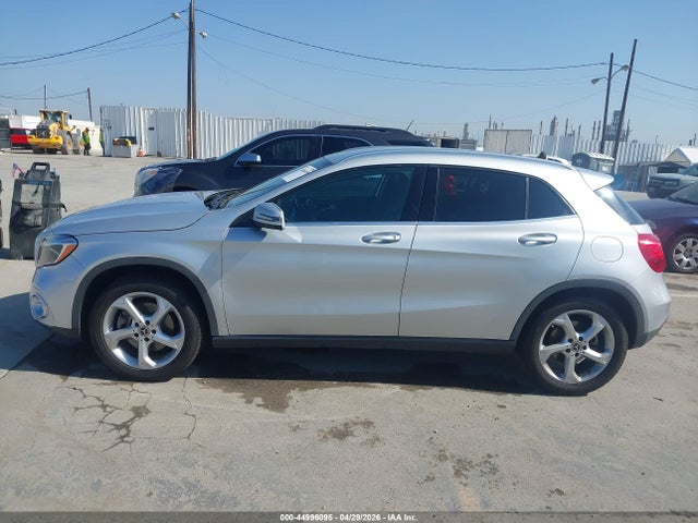 WDCTG4GB2KU009344 Mercedes-Benz Gla 250 4matic