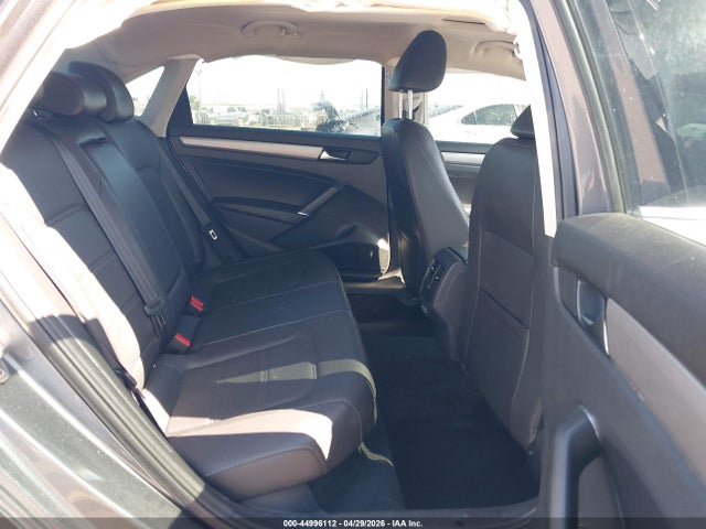 1VWWA7A31LC012313 Volkswagen Passat 2.0t Se