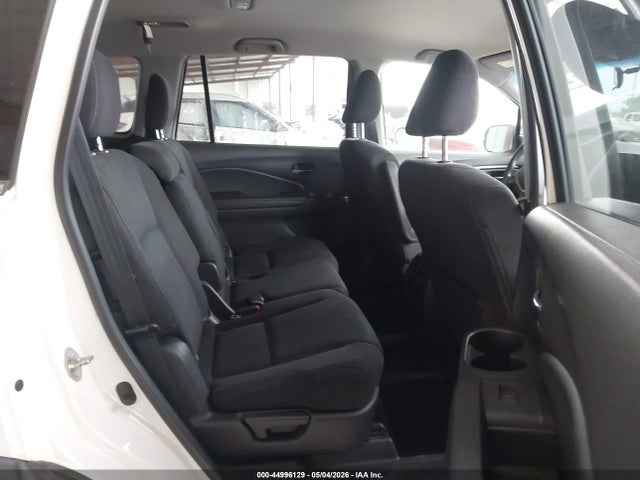 5FNYF5H17JB001922 Honda PILOT LX