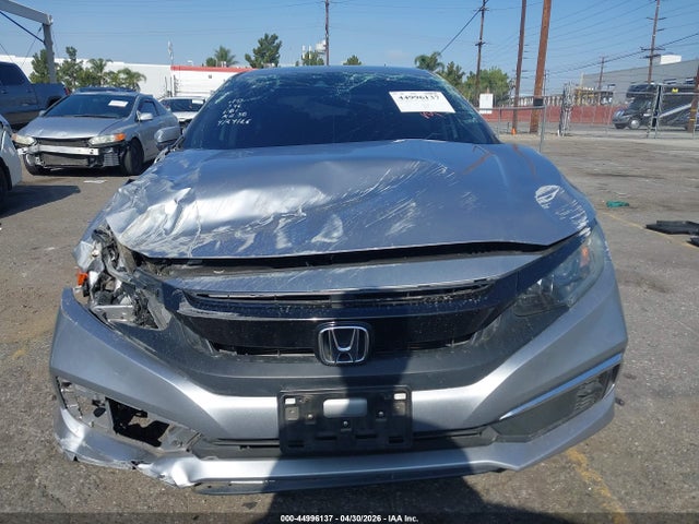 19XFC2F62KE210764 Honda Civic Lx