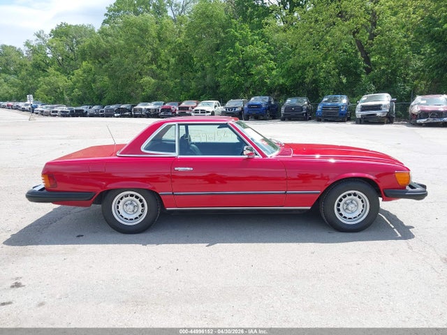 1976 Mercedes-benz 450sl მანქანა იყიდება აუქციონზე, vin: 10704412029166, აუქციონის ნომერი: 44996152