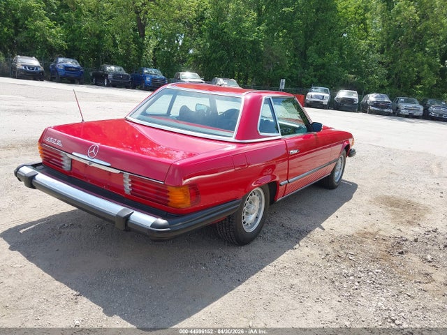 1976 Mercedes-benz 450sl მანქანა იყიდება აუქციონზე, vin: 10704412029166, აუქციონის ნომერი: 44996152