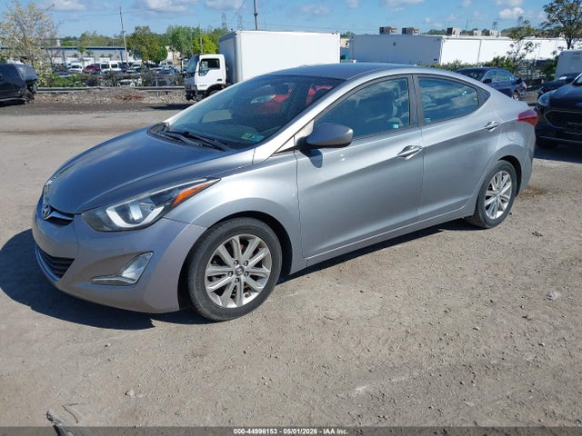 Hyundai ELANTRA SE 2015 KMHDH4AE8FU252989 Image 2