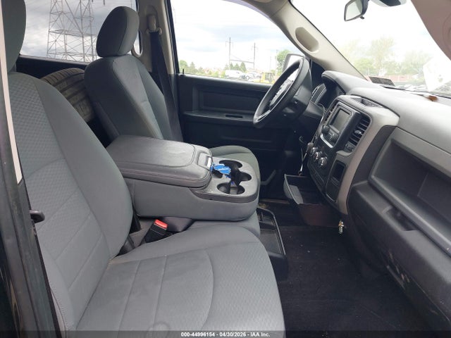 Продаж на аукціоні авто 2017 Ram 1500 Express  4x4 5'7 Box, vin: 1C6RR7KT4HS509576, номер лоту: 44996154