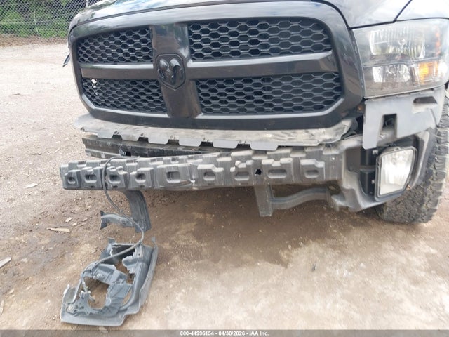 Продаж на аукціоні авто 2017 Ram 1500 Express  4x4 5'7 Box, vin: 1C6RR7KT4HS509576, номер лоту: 44996154