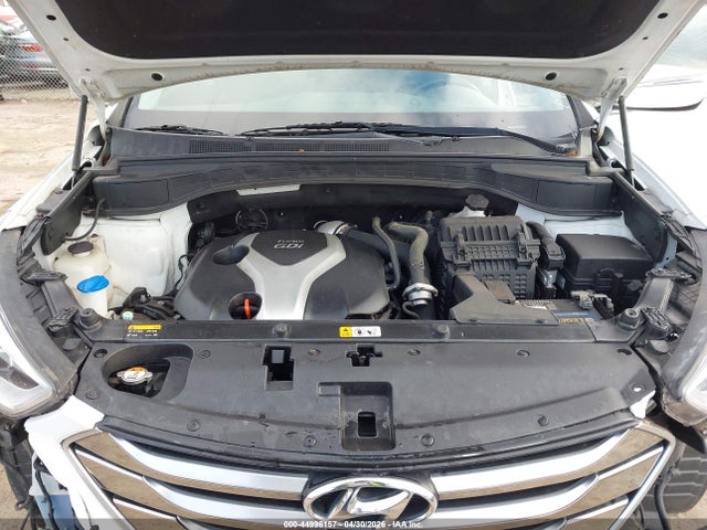 Продажа на аукционе авто 2015 Hyundai Santa Fe Sport 2.0l Turbo, vin: 5XYZWDLA1FG247936, номер лота: 44996157
