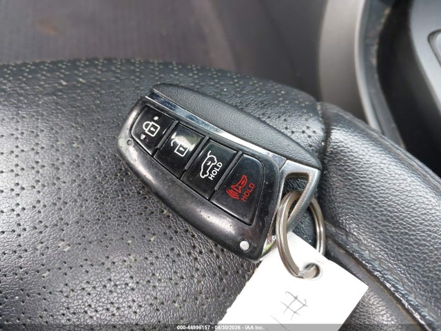 Продажа на аукционе авто 2015 Hyundai Santa Fe Sport 2.0l Turbo, vin: 5XYZWDLA1FG247936, номер лота: 44996157