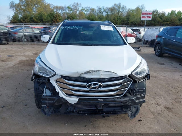Продажа на аукционе авто 2015 Hyundai Santa Fe Sport 2.0l Turbo, vin: 5XYZWDLA1FG247936, номер лота: 44996157