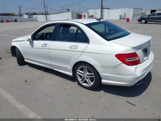 44996172 :رقم المزاد ، WDDGF5HB1DR274248 vin ، 2013 Mercedes-benz C 350 Sport مزاد بيع
