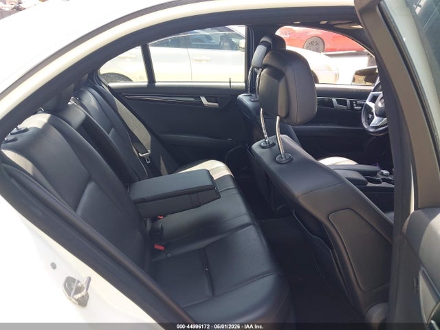 44996172 :رقم المزاد ، WDDGF5HB1DR274248 vin ، 2013 Mercedes-benz C 350 Sport مزاد بيع