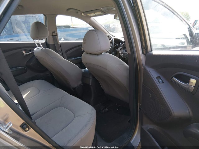 44996184 :رقم المزاد ، KM8JT3AB4BU160791 vin ، 2011 Hyundai Tucson Gl مزاد بيع