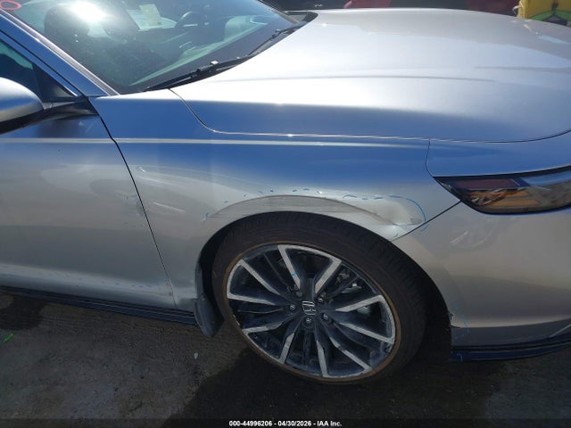 1HGCY2F82SA089373 Honda Accord Hybrid Touring