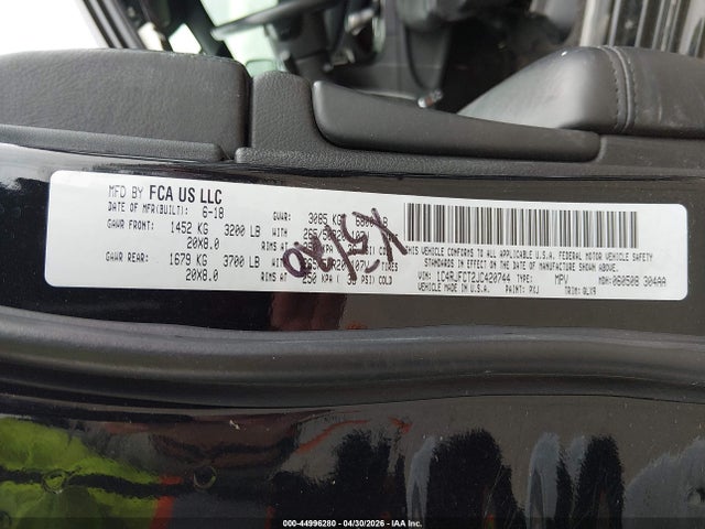 Продажа на аукционе авто 2018 Jeep Grand Cherokee High Altitude 4x4, vin: 1C4RJFCT2JC420744, номер лота: 44996280