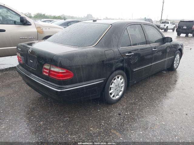 44996293 :رقم المزاد ، WDBJF65J3YB095546 vin ، 2000 Mercedes-benz E 320 مزاد بيع