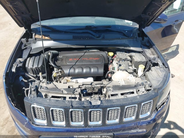 Продажа на аукционе авто 2018 Jeep Compass Latitude 4x4, vin: 3C4NJDBBXJT185560, номер лота: 44996330