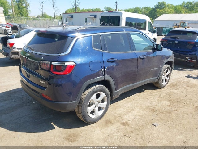 Продажа на аукционе авто 2018 Jeep Compass Latitude 4x4, vin: 3C4NJDBBXJT185560, номер лота: 44996330